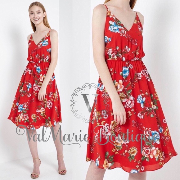 ValMarie Dresses & Skirts - LAST 1! Reds Divine floral midi dress